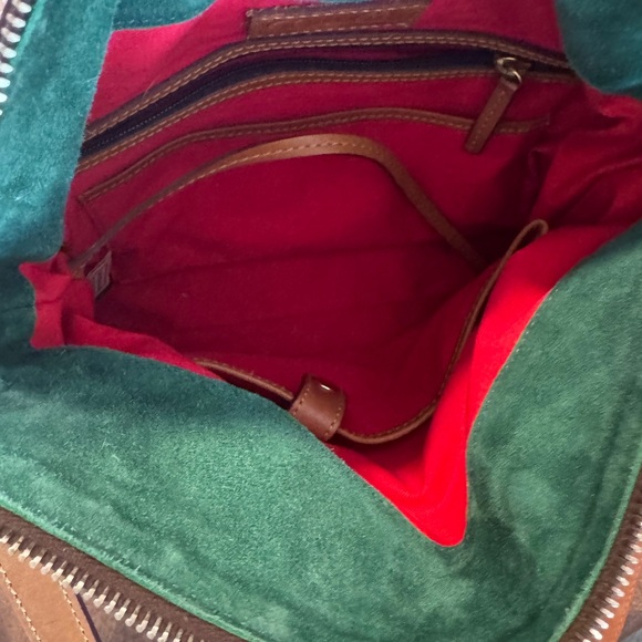 Dooney & Bourke Tan and White Satchel Timeless Elegance